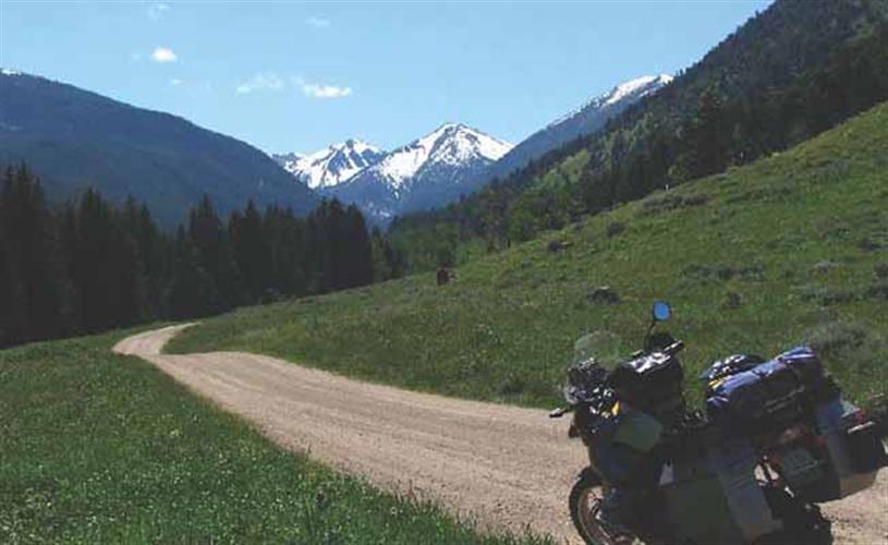 Moto-Montana Outfitters: motorcycling