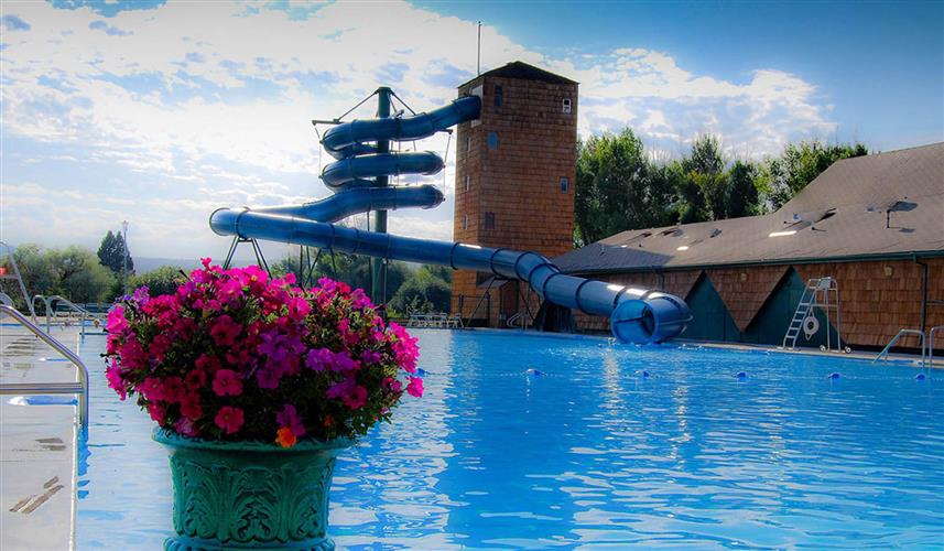 Fairmont Hot Springs Resort: Flower Pot