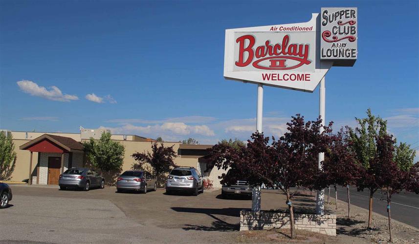 Barclay II Supper Club and Lounge: 
