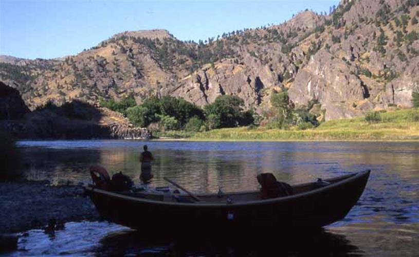 David Payne Outdoors: scenic river with river boat