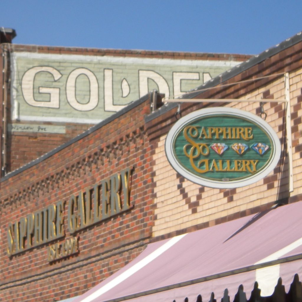 sapphire-gallery-square