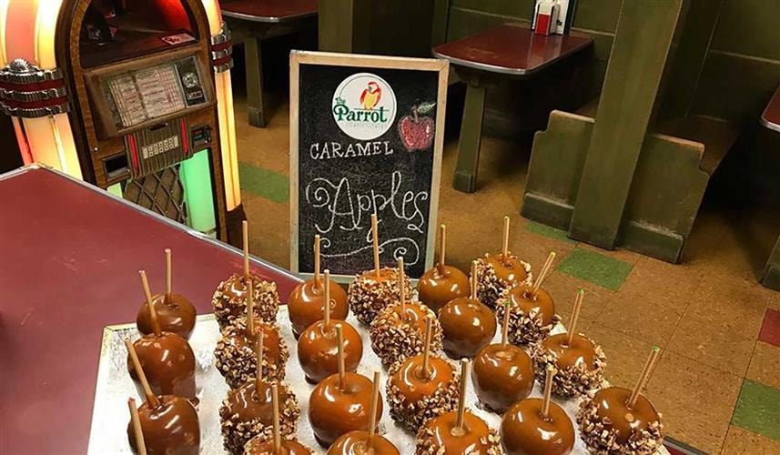 The Parrot Confectionery: 