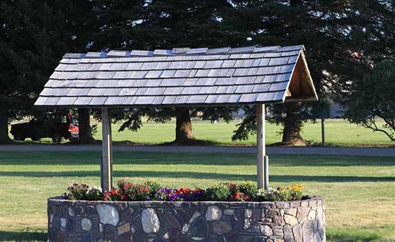 Sportsman's Lodge: well