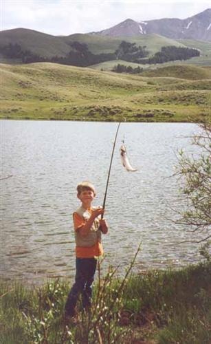 Centennial Outfitters: fishing