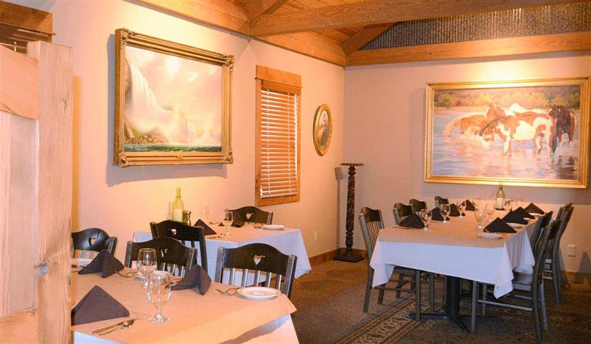 McAllister Inn & Lodging: 