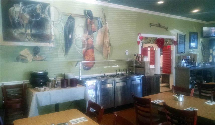 Chick's Motel & RV Park: 