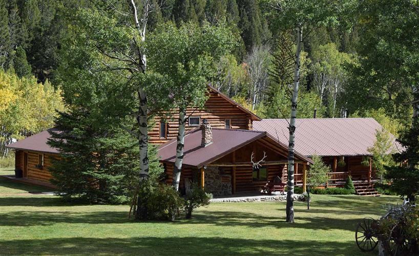 JJJ Wilderness Ranch: 