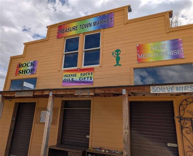 Treasure Town Market: 