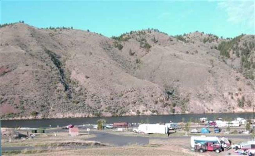 Devil's Elbow Campground: another set of campers