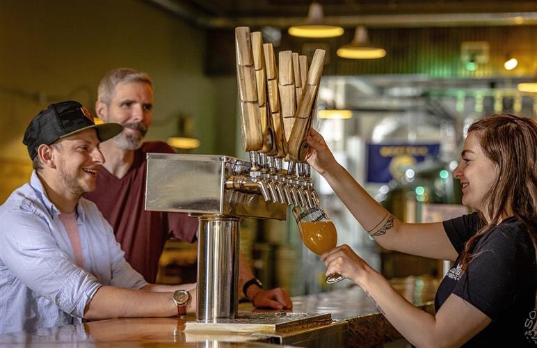 Ten Mile Creek Brewery: 