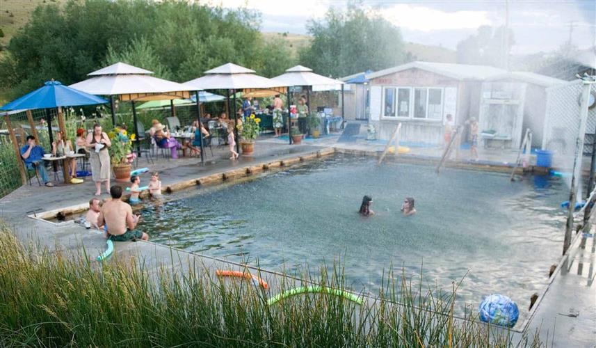 Norris Hot Springs Campground: 