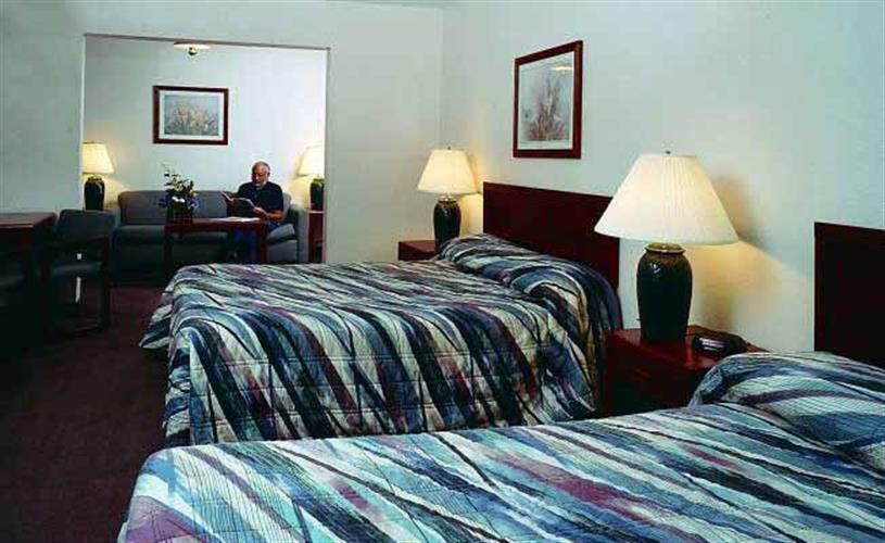 Howard Johnson by Wyndham Helena: room