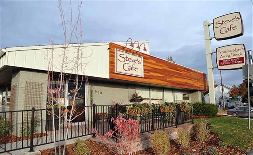 Steve's Cafe: 