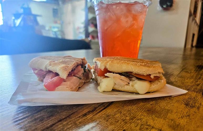 Reading Leaves Books: 