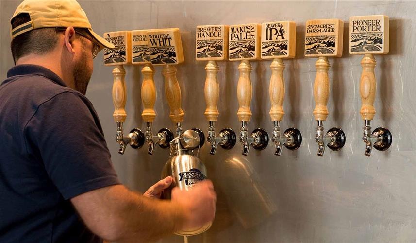 Beaverhead Brewing Company: interior