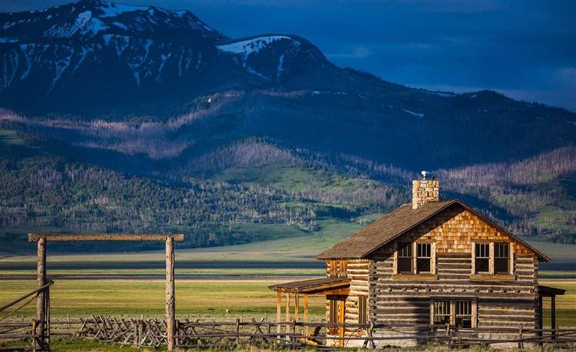 J Bar L Ranch Vacation Rentals: 