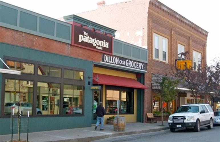 Patagonia Outlet: 