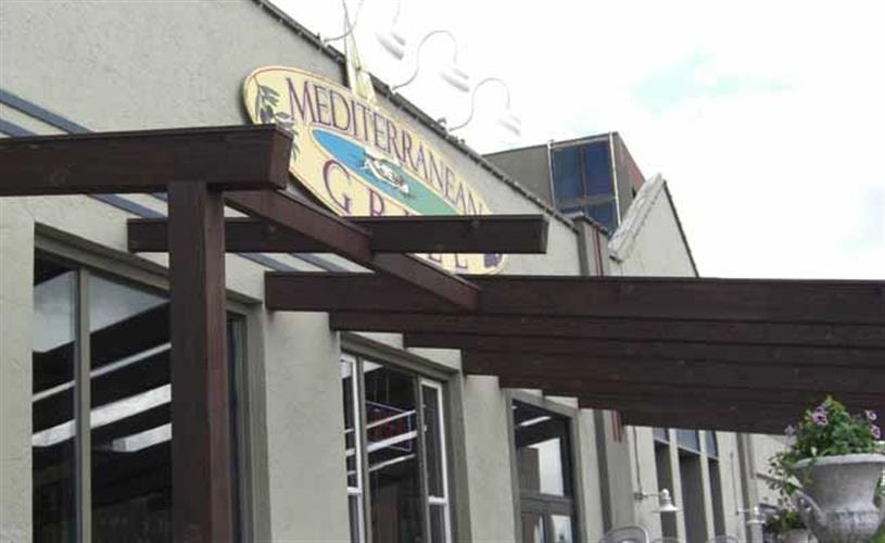 Mediterranean Grill: exterior