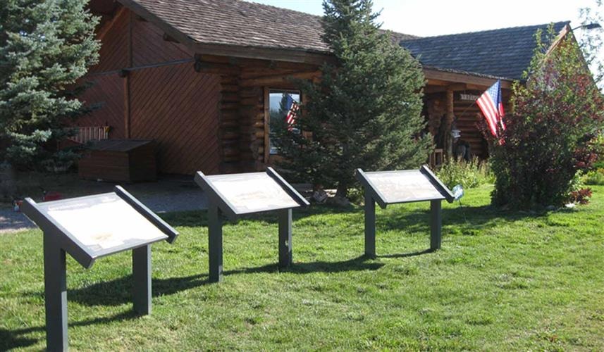 Hi-Country Trading Post: 