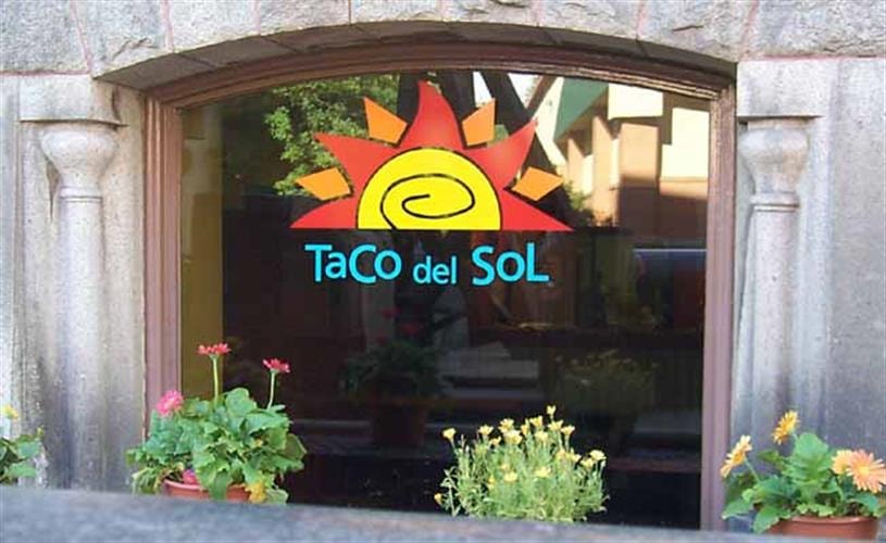 Taco del Sol: exterior