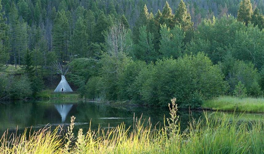 Feathered Pipe Ranch: Yoga & Personal Growth Retreat Center: 