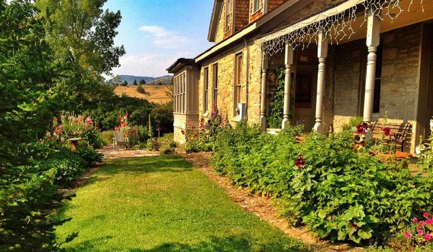 Elling House Arts & Humanities Center: 