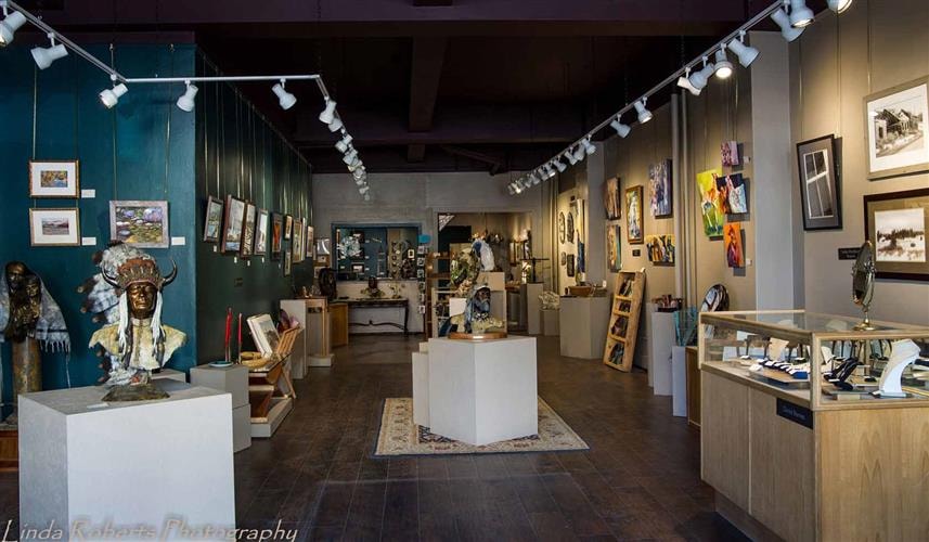 Mountain Sage Gallery: 