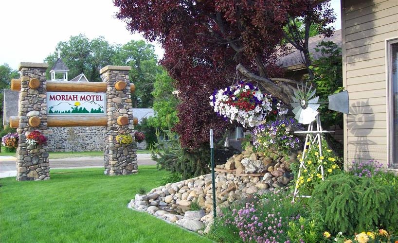 Moriah Motel: 