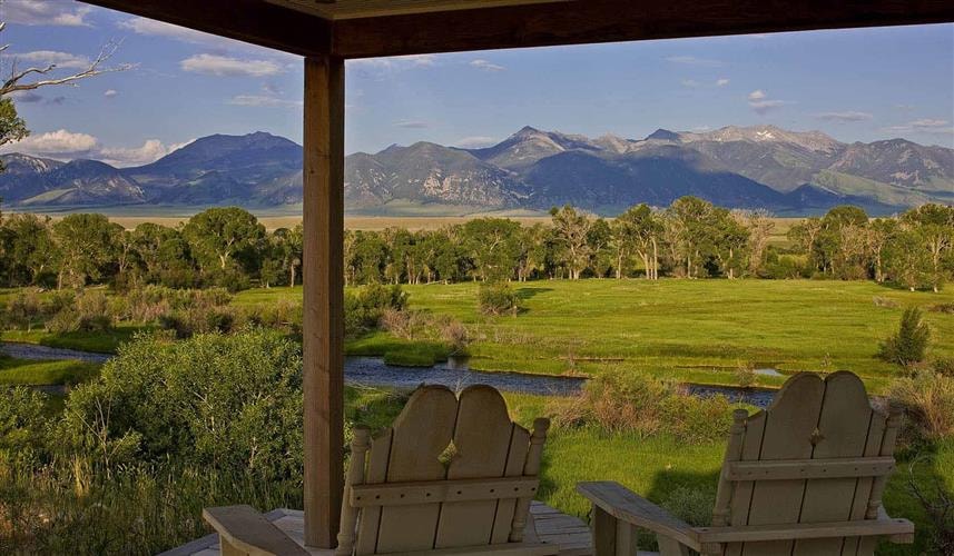 Historic Thextondale Homestead on the Madison: 