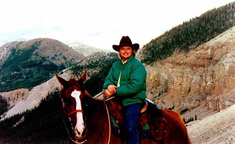 Ford Creek Guest Ranch: horseback rider