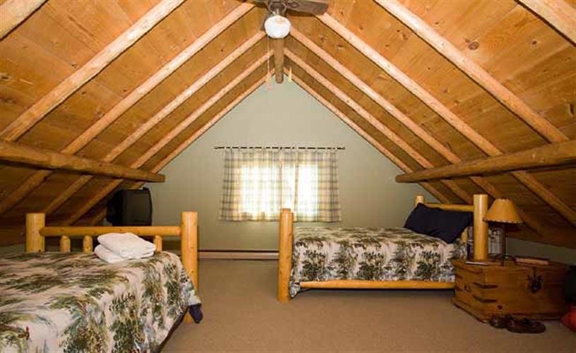 Ruby Valley Lodge: bedroom