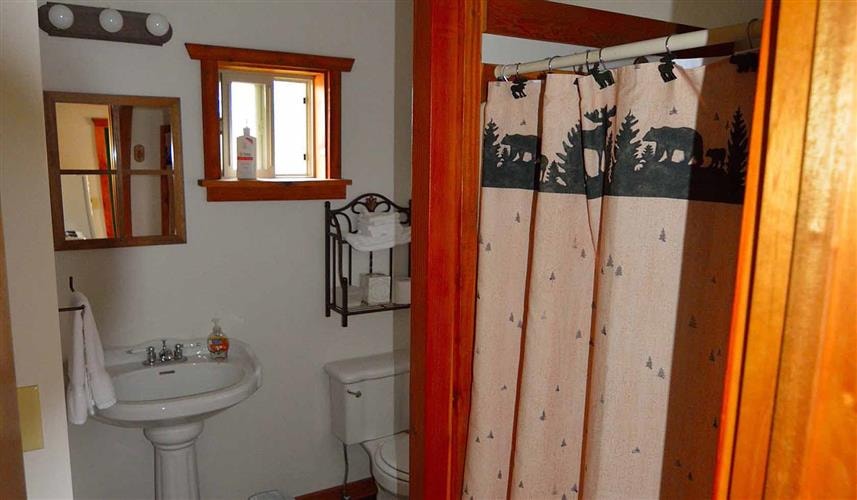 Backcountry Angler B&B: 