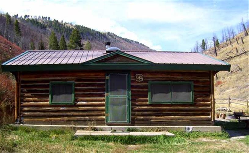 Bar Gulch Cabin: Bar Gulch Cabin