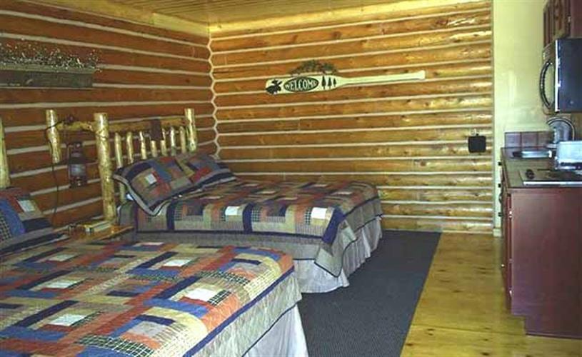 Lure Me Inn: interior