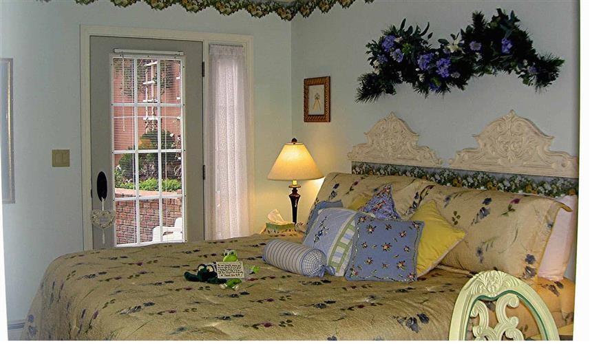 Toad Hall Manor B&B: 