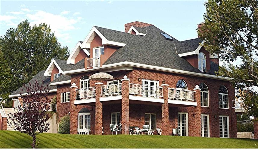 Toad Hall Manor B&B: 