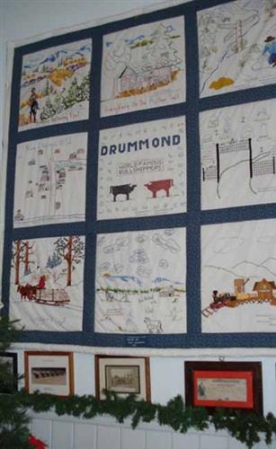 New Chicago Schoolhouse: history quilt
