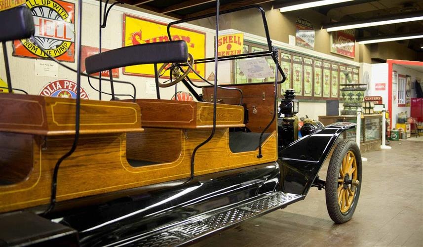 Piccadilly Museum of Transportation: 