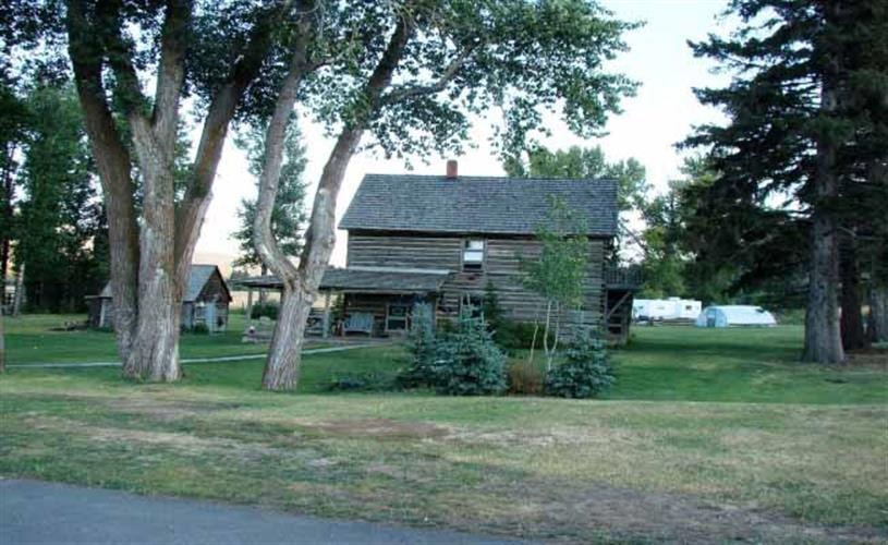 Old Kirby Place: exterior