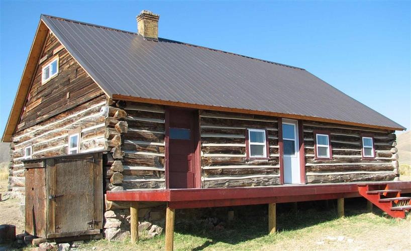 Montana's Medicine Lodge Adventures: 