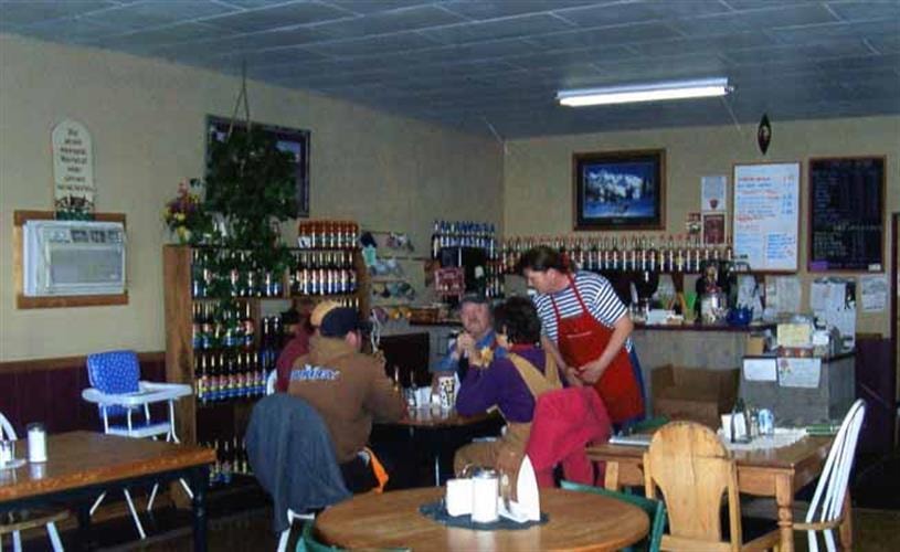 Yak Yak's: customers