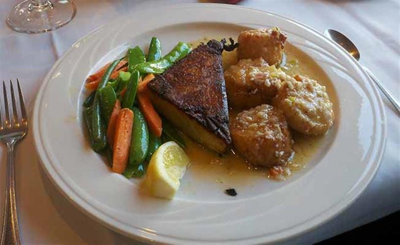 Continental Divide: entree