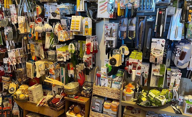 Kaiser House Mercantile & Wine Cellar: 