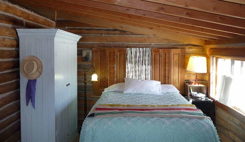 Cozy Cabin Vacaton Rental: 