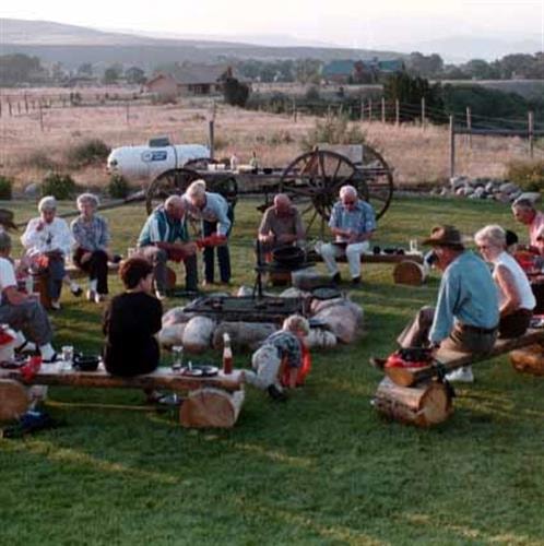 9T9 Ranch B&B: Madison River