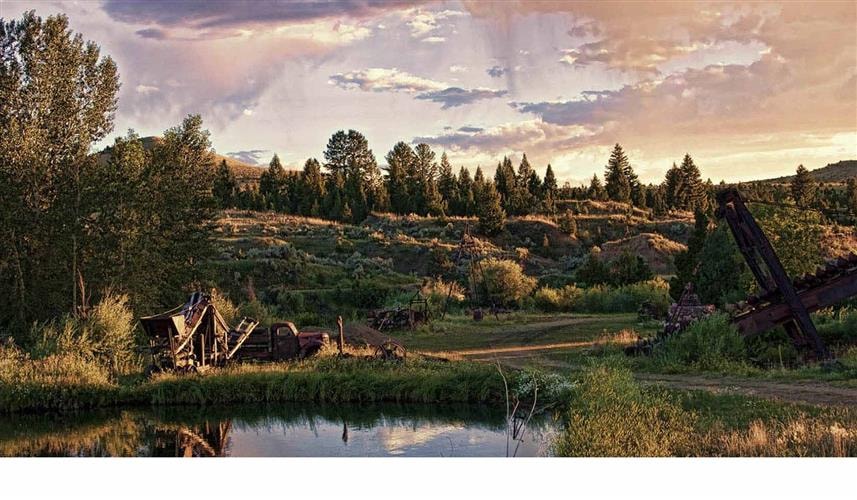 River of Gold: Sunset at the River of Gold