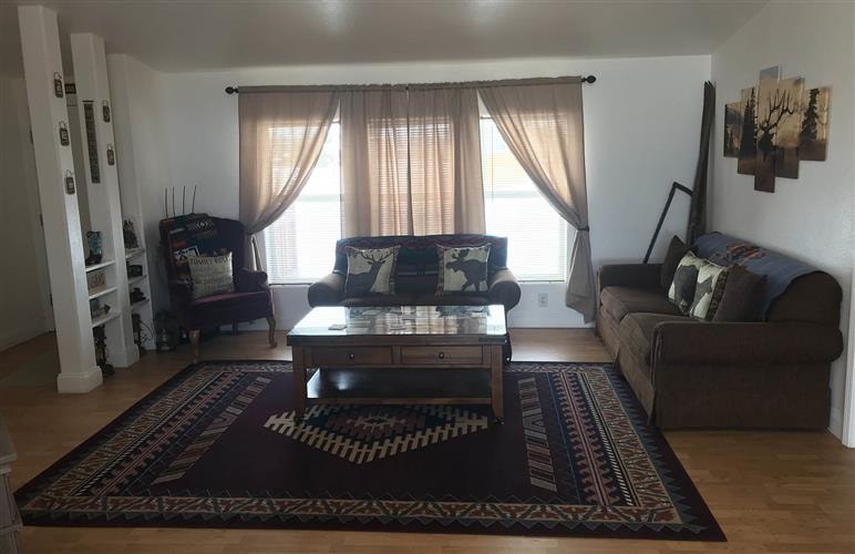 The Wisdom House Vacation Rental: 