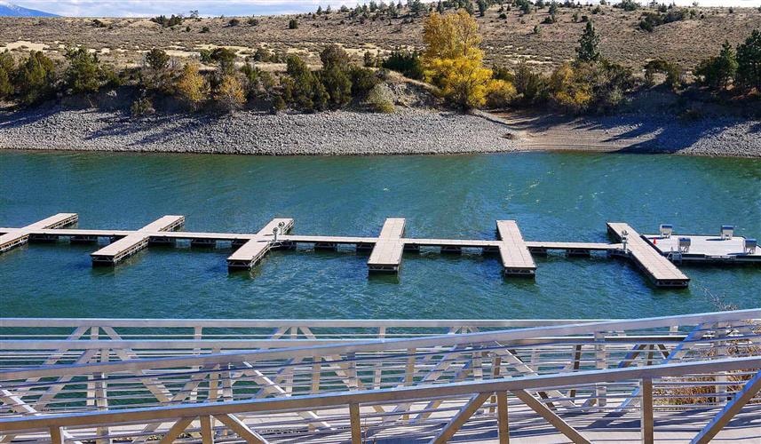 Goose Bay Marina & Campground: 