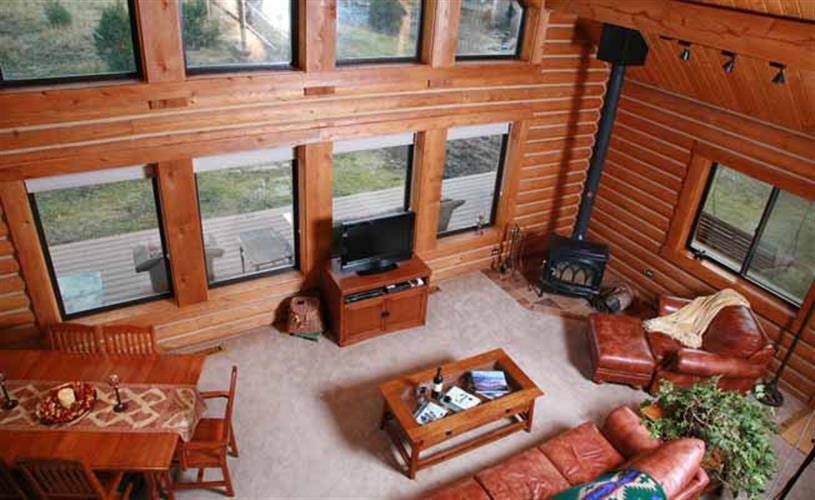 Twisted Fork Ranch: living room view