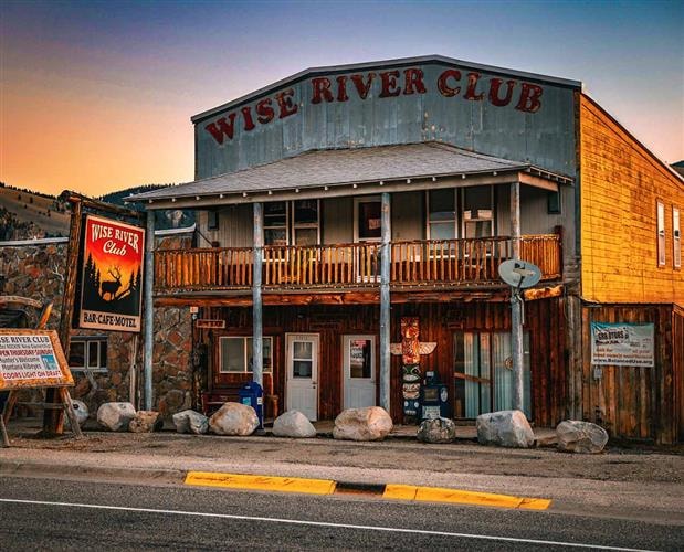 Wise River Club: 